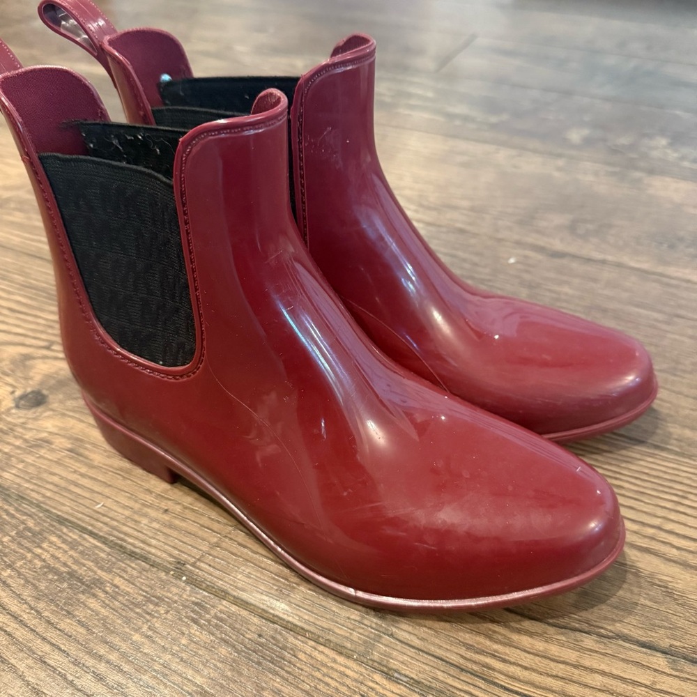 Michael‎ Kors Charm Gore Maroon Side Logo Rain Boots Size 8